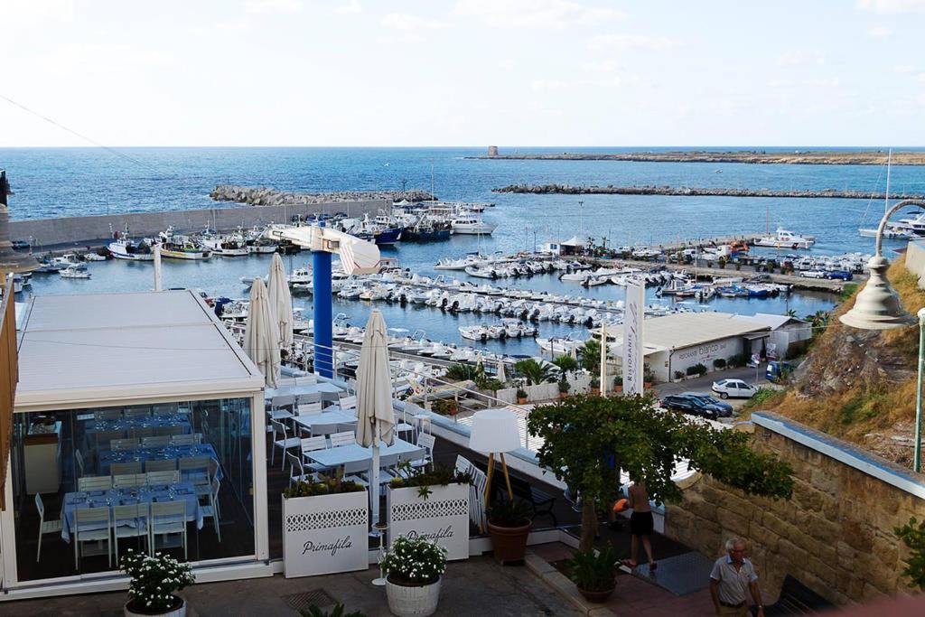 By The Sea Bed and Breakfast Terrasini Buitenkant foto