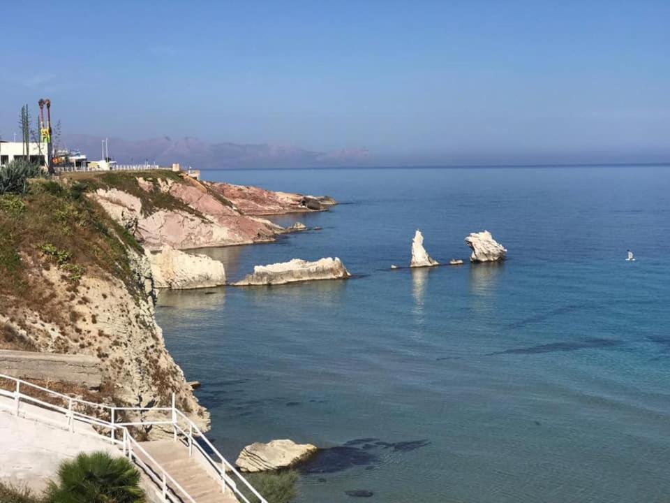 By The Sea Bed and Breakfast Terrasini Buitenkant foto
