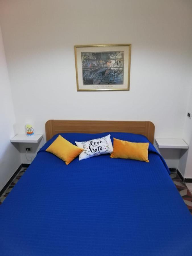 By The Sea Bed and Breakfast Terrasini Buitenkant foto